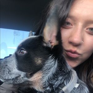 Meet your Posher, Kendra